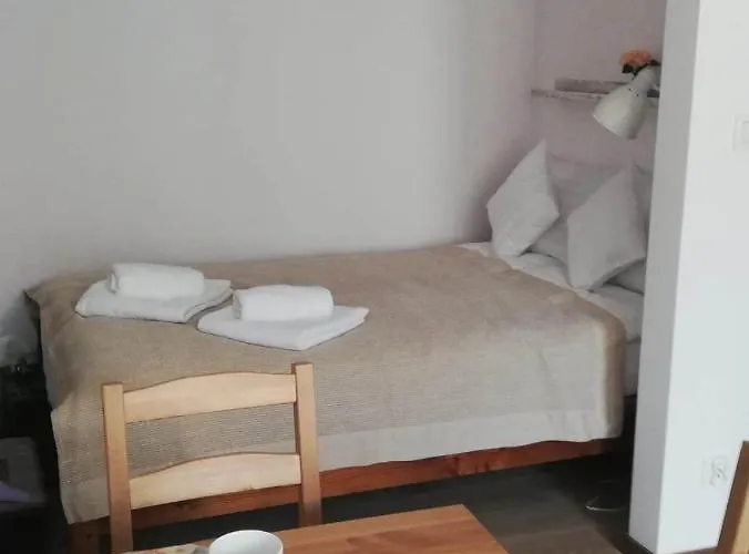 아파트 Apartamencik Perelka